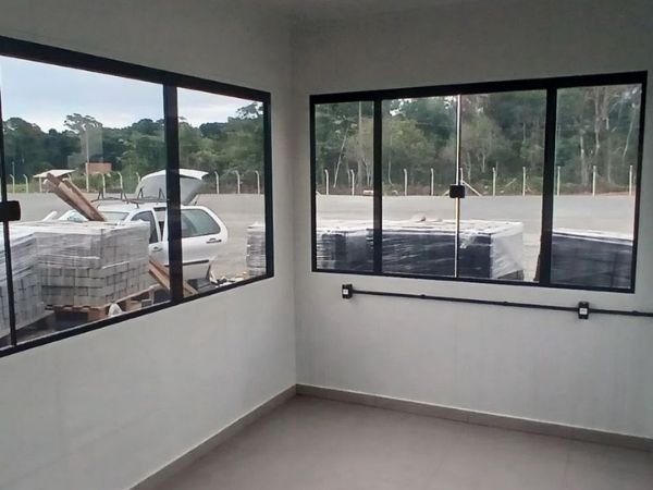 Instalação de película de proteção solar em Miraporanga