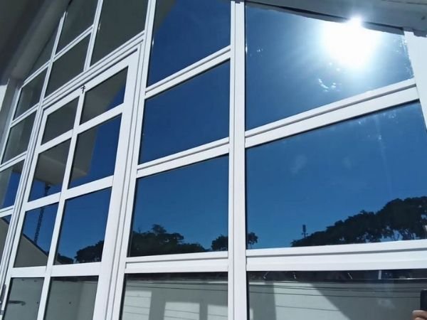 Película de Proteção Solar para Janelas em Morada do Sol Uberlândia Película de Proteção Solar para Janelas em Morada do Sol Uberlândia